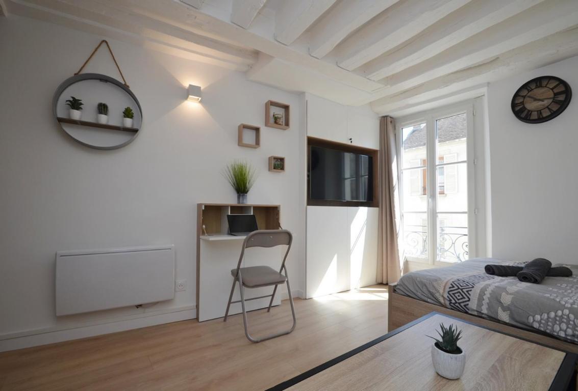 Le Petit France - Hyper Centre De Fontainebleau - Proche Insead Apartment Exterior foto